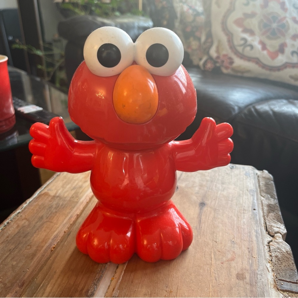 laughing elmo flashlight